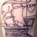 tatuaje Brazo Nave Barco por Supakitch