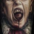 tatuaje Brazo Fantasy Vampiro Sangre por Tattooed Theory