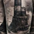 tatuaggio Braccio Realistici Faro di Tattooed Theory
