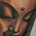tatuaje Brazo Buda Religioso por Golden Dragon Tattoo
