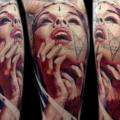 tatuaje Brazo Fantasy por Jak Connolly