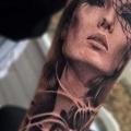 tatuaje Brazo Mujer por Jak Connolly