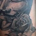 tatuaje Flor Máscara por 88Ink-Blood Tattoo Studio