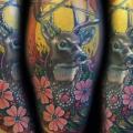 tatuaje Brazo Flor Ciervo por Johnny Smith Art