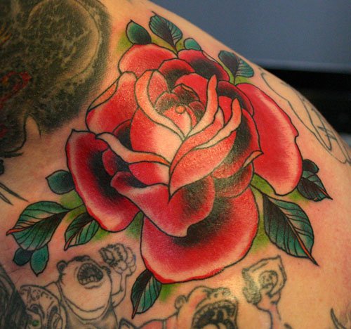 Schulter Blumen Rose Tattoo von Kings Avenue