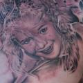 Porträt Realistische Brust tattoo von Secret Sidewalk