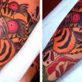 tatuaje Brazo Old School Tigre por Chopstick Tattoo