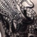 Rücken Oktopus tattoo von Chopstick Tattoo