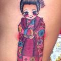 tatuaje Lado Personaje Geisha por Chopstick Tattoo