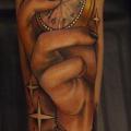 tatuaje Brazo Reloj Mano por Antony Tattoo