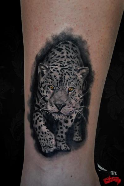 Arm Realistic Tiger Tattoo by Black Ink Studio
