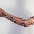 tatuaggio Braccio Dotwork Geometrici di Corey Divine
