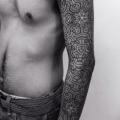 Geometrisch Sleeve tattoo von Corey Divine