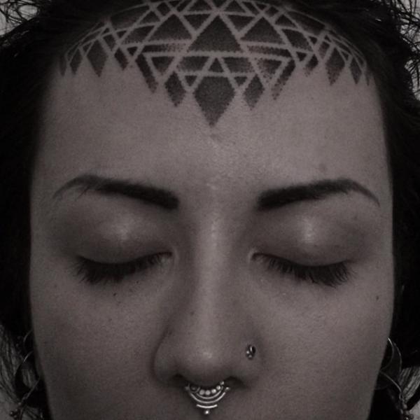 Tatuaż Głowa Geometryczny przez Corey Divine