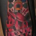 tatuaje Brazo Old School Corazon Daga por Marked For Life