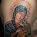 tatuaje Hombro Religioso por Dr Mortiis Tattoo Clinic