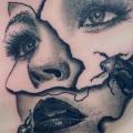 Seite Frauen Abstrakt tattoo von Toko Lören Tattoo