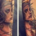 tatuaje Brazo Mujer Ciervo por Underworld Tattoo Supplies
