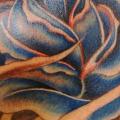tatuaggio Spalla Fiore Rose di Body Line Tattoo