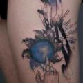 tatuaje Muslo Abstracto por Dead Romanoff Tattoo