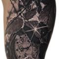 Arm Clock Leaf tattoo by Piranha Tattoo Studio