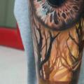 Bein Auge Scrabble tattoo von Piranha Tattoo Studio