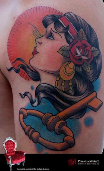 Shoulder Gypsy Key Tattoo by Piranha Tattoo Studio