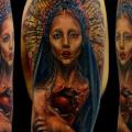 tatuaje Hombro Religioso por Piranha Tattoo Studio
