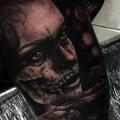 tatuaje Brazo Mujer zombi por Drew Apicture