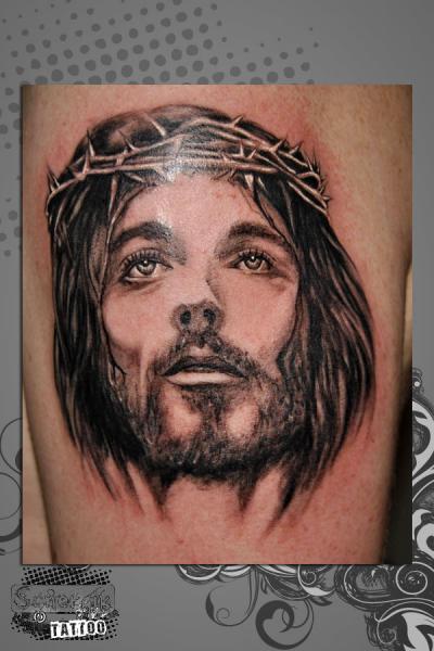 Religiös Tattoo von Synergik Tattoo