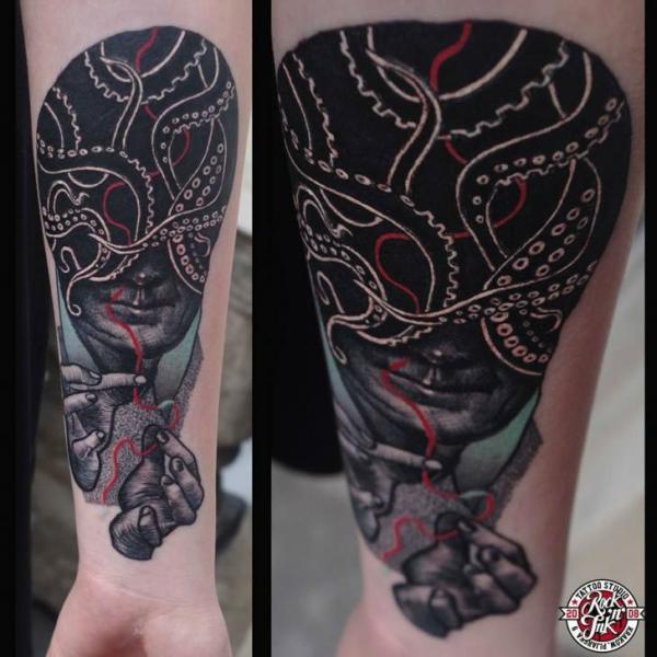 Tatuaje Brazo Abstracto por Rock n Ink Tattoo