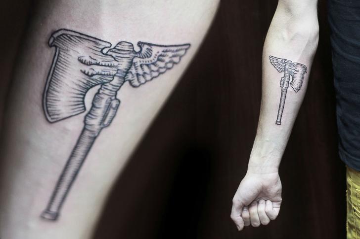 Tatuaggio Braccio Dotwork di Rock n Ink Tattoo