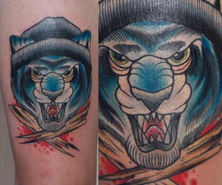 Tatuaje Tigre Sombrero por Last Angels Tattoo