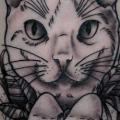 tatuaje Pierna Gato por White Rabbit Tattoo