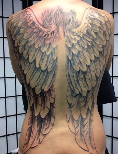 Спина Крылья татуировка от Herzstich Tattoo
