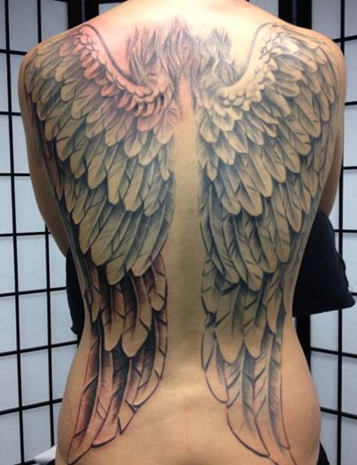 Tatuagem Costas Asas por Herzstich Tattoo