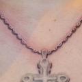 tatuaggio Petto Religiosi Collo Croce di Herzstich Tattoo