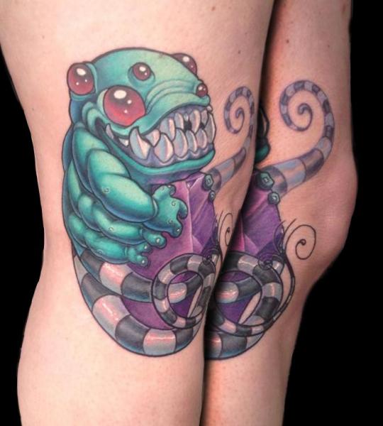 Tatouage Fantaisie Personnage Cuisse par Powerline Tattoo