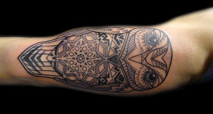 Tatuagem Braço Coruja por Fade Fx Tattoo
