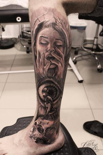 Tatuaje Realista Ternero Cráneo Mujer Ojo por Dave Paulo