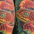 tatuaje Serpiente Ternero por Twisted Anchor Tattoo