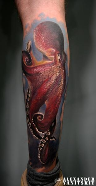 Tatuaż Realistyczny Łydka Ośmiornica przez Kipod Studio