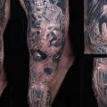 Portrait Leg Side Women tattoo by Kwadron Tattoo Gallery