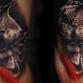 tatuaje Brazo Realista Pájaro por Blacksheep Ink