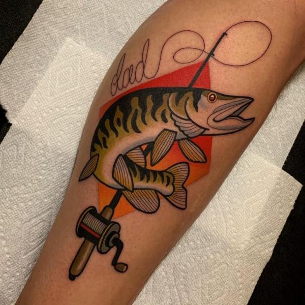 Tatouage Bras Poisson par Dave Wah