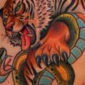 tatuaje Serpiente Lado Tigre por Dave Wah