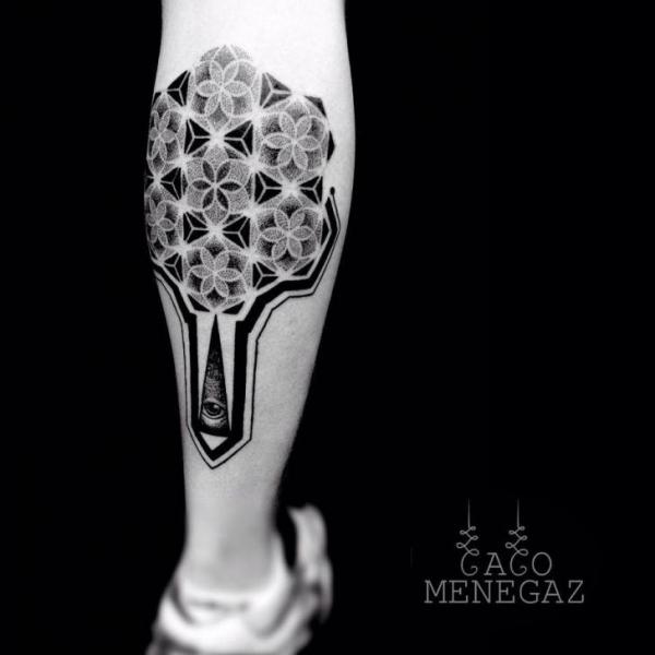 Tatuaggio Polpaccio Dotwork Geometrici di Silence of Art Tattoo Studio