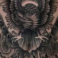 tatuaje Águila Vientre por Providence Tattoo studio