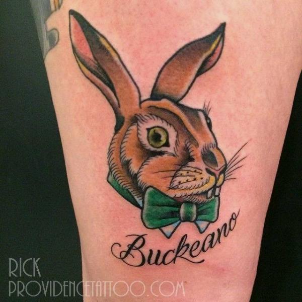 レタリング ウサギ タトゥー よって Providence Tattoo studio