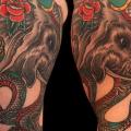 tatuaggio Spalla Elefante di Providence Tattoo studio